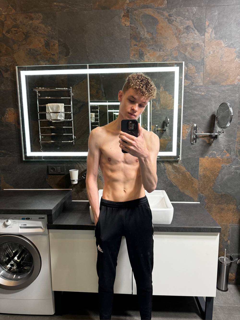 Lucas18 OnlyFans – free nudes, naked, leaked