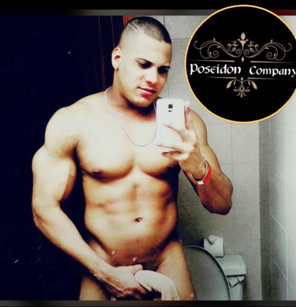 Poseidon The Charlotte OnlyFans – free nudes, naked, leaked