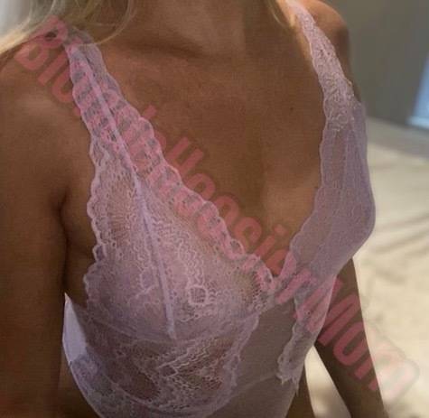 blondehoosiermom OnlyFans – free nudes, naked, leaked