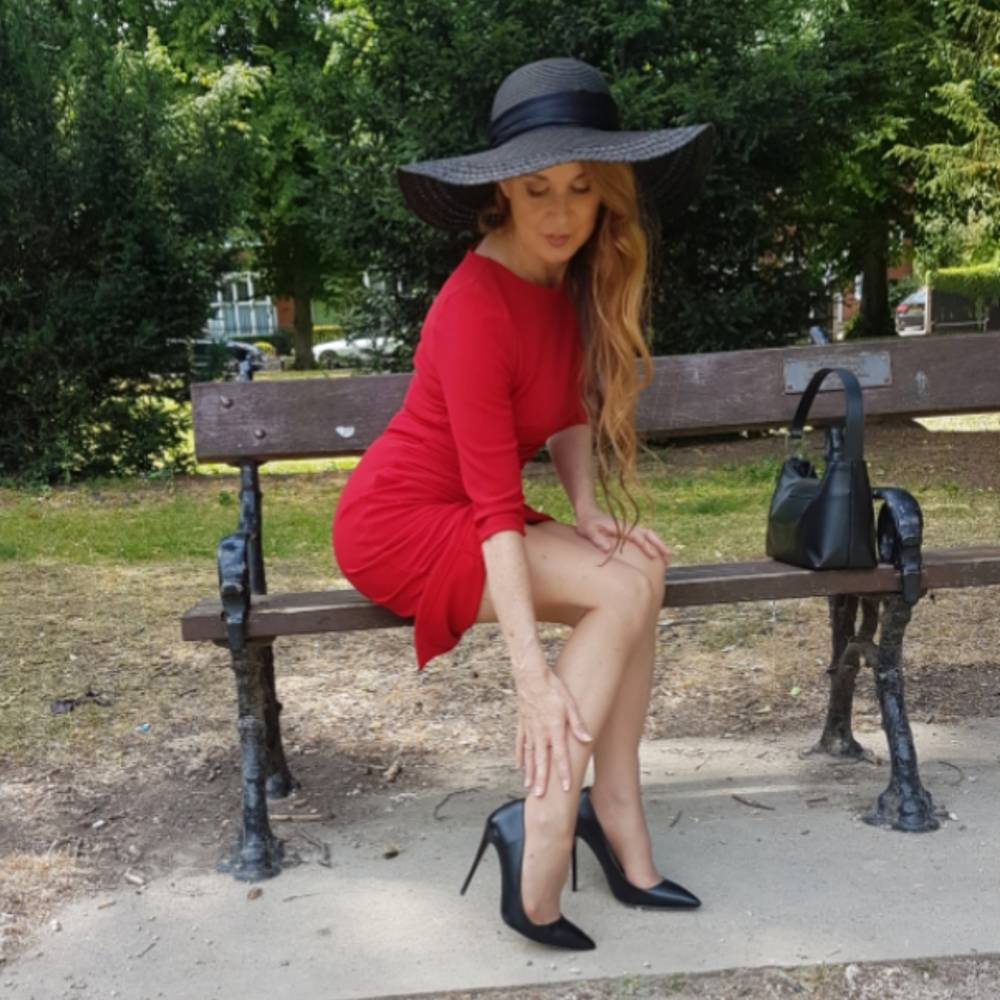 Heels, &amp; hosiery outdoors with Sharon OnlyFans – free nudes, naked, leaked