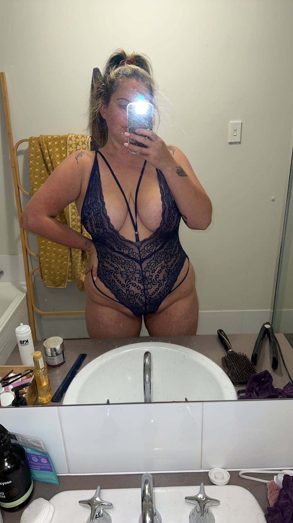 Chesty La Roux OnlyFans – free nudes, naked, leaked