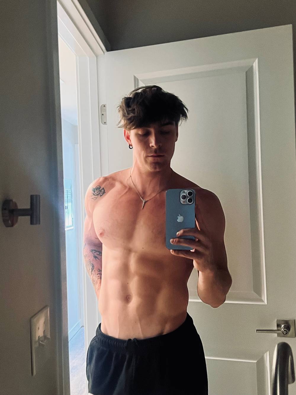 Grayson OnlyFans – free nudes, naked, leaked