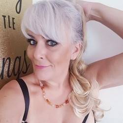 Naughty GILF: Christina X OnlyFans – free nudes, naked, leaked