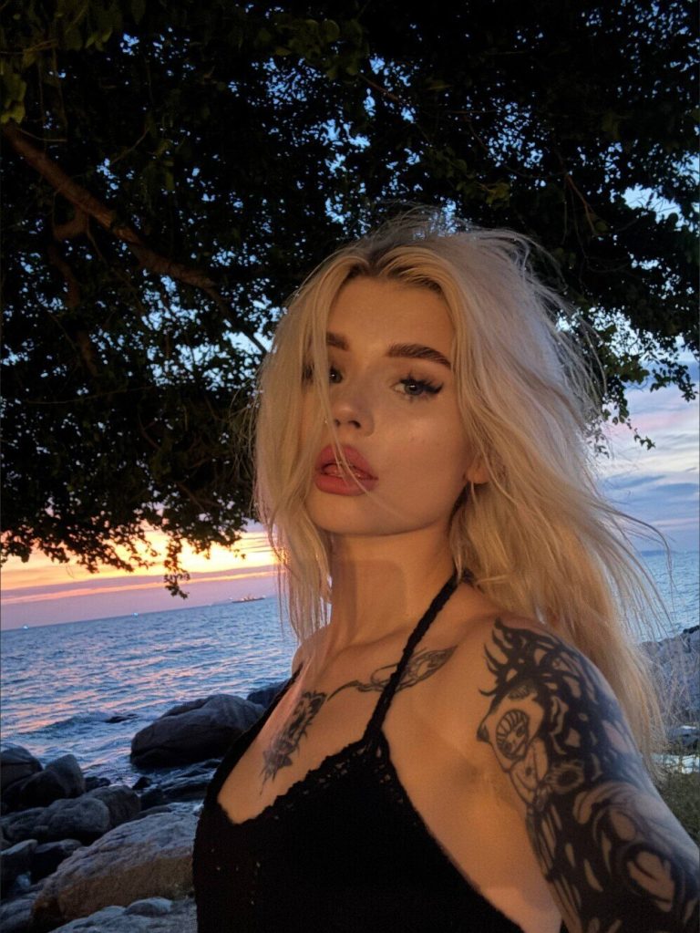 Caroline Bazan OnlyFans – free nudes, naked, leaked