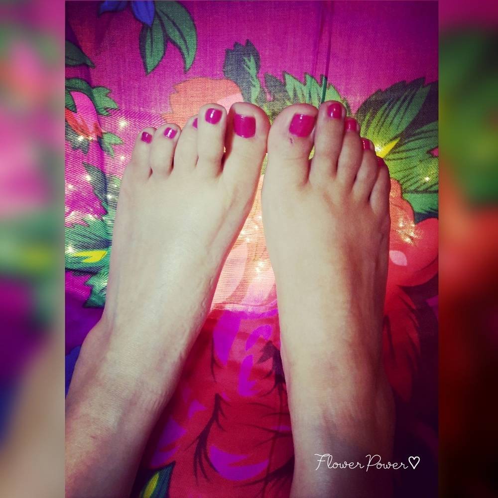 Flower Power Feet