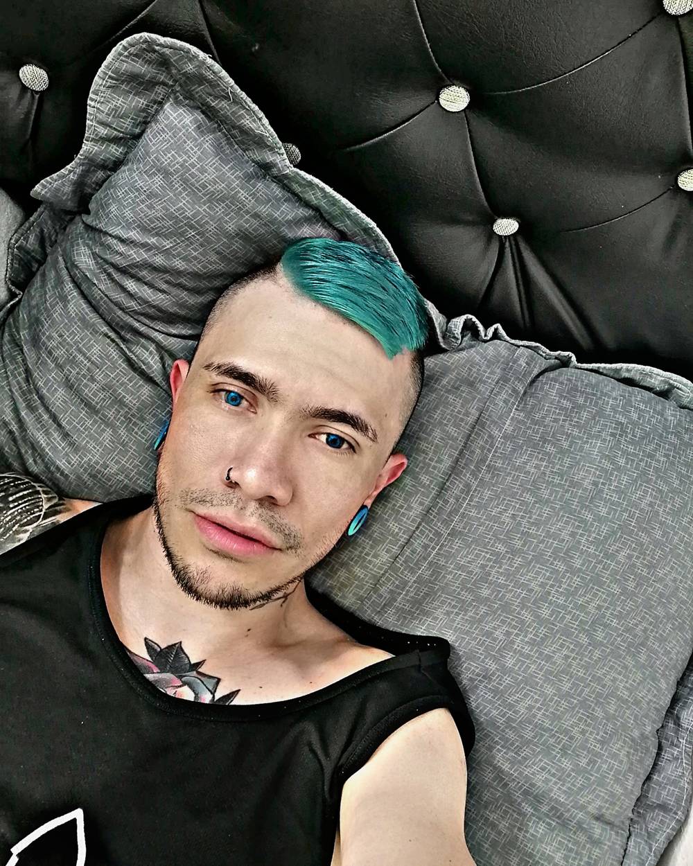 andrescumhot