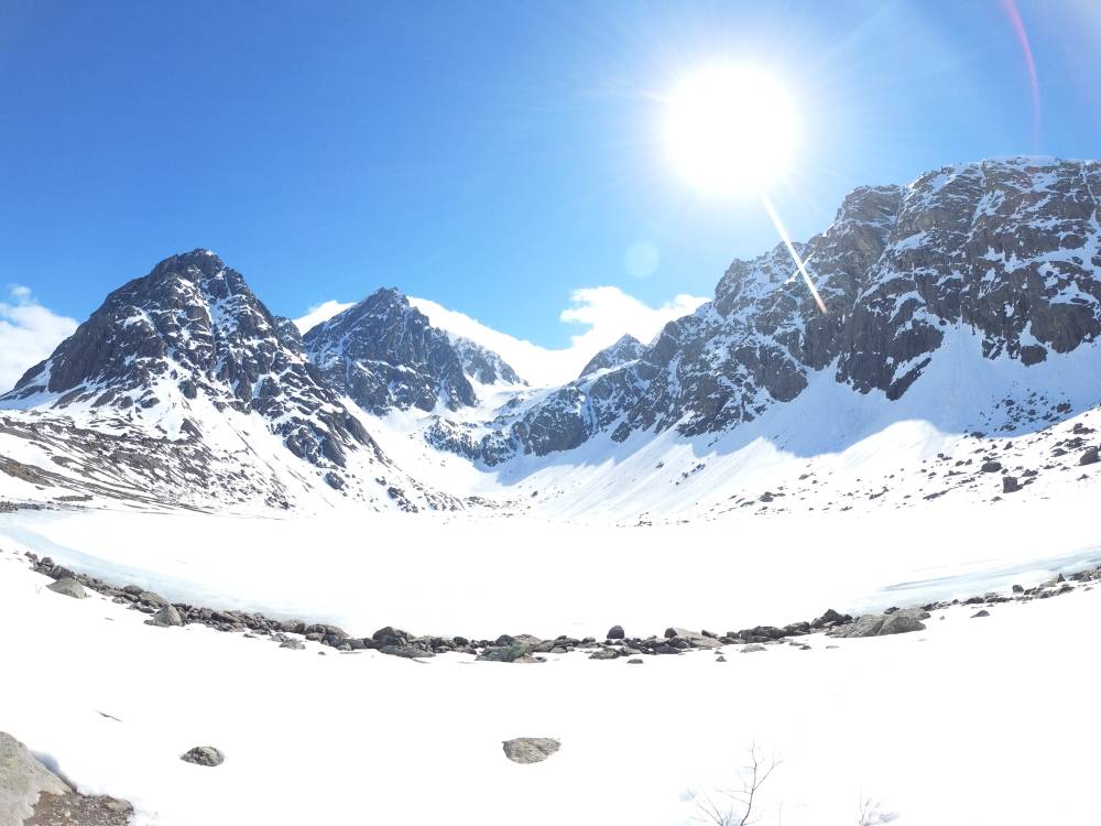 Arctic Hiking