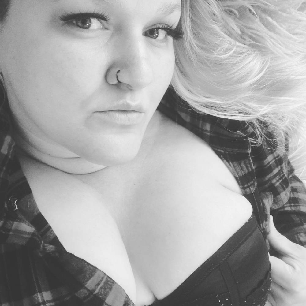 Oilfield Vixen FREE