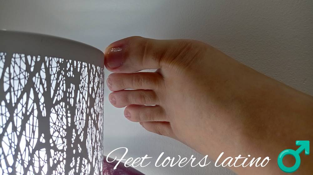 feet lovers latino ♂