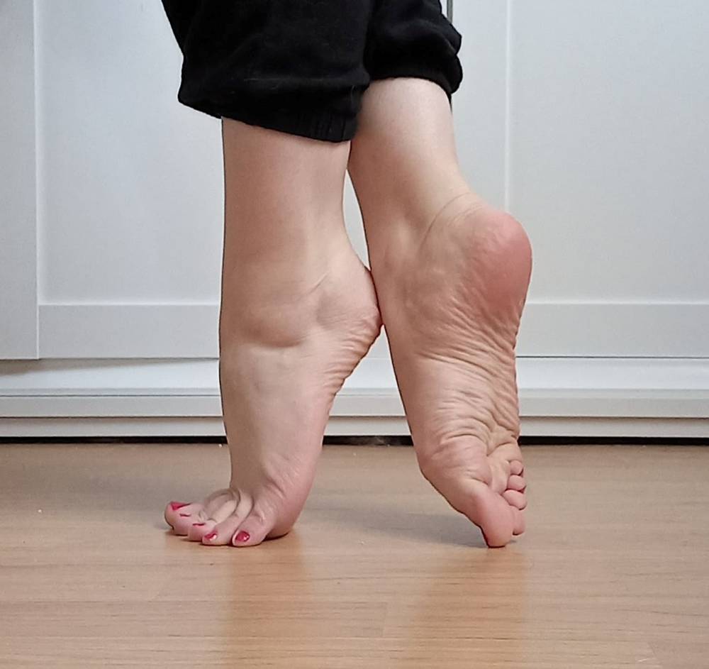 Emily's Fine Feet