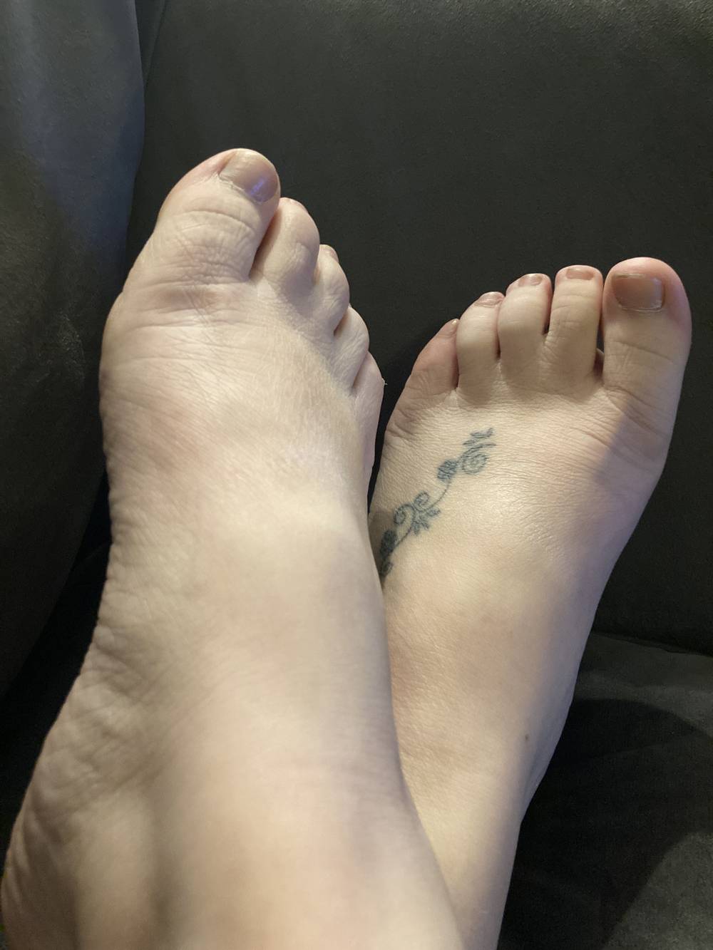 Footfetish90