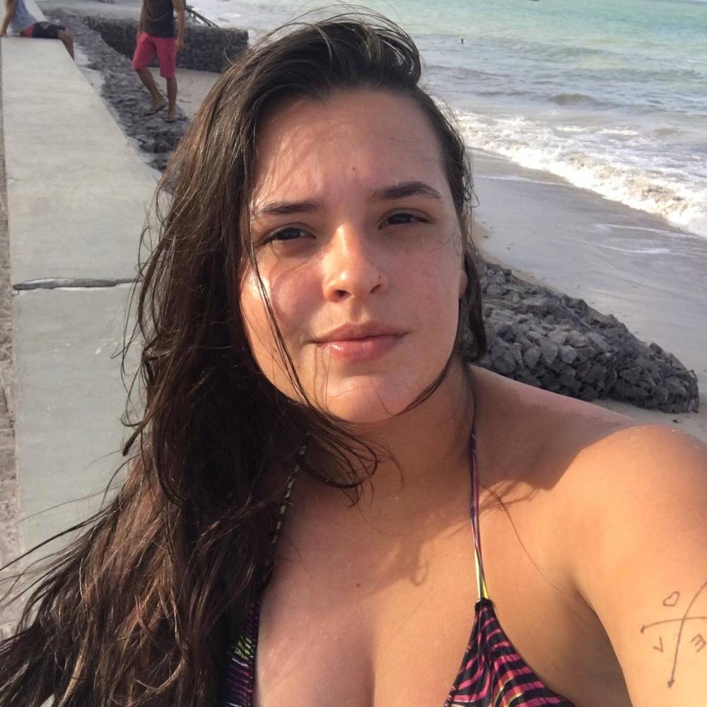 Hellen Gomes