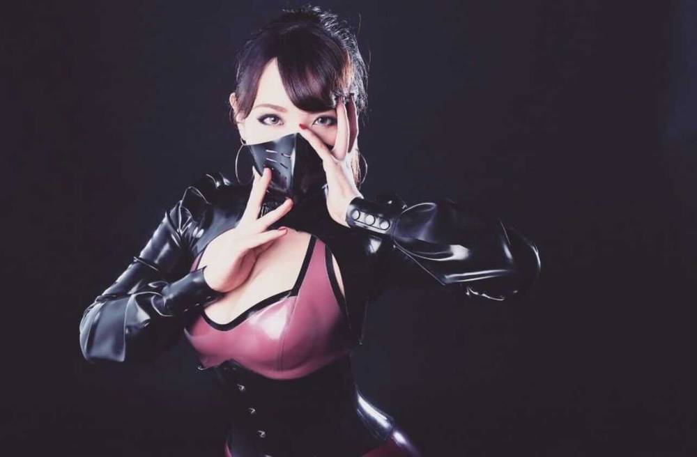 Mistress Natsumi free