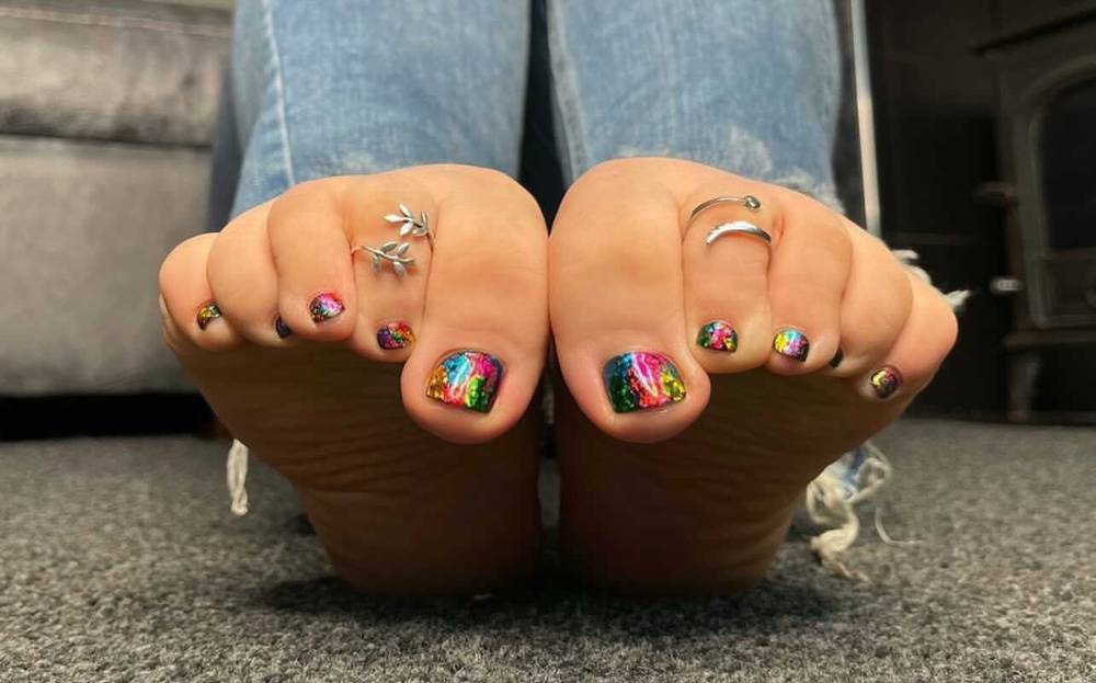 Miss.Piggytoes FREE