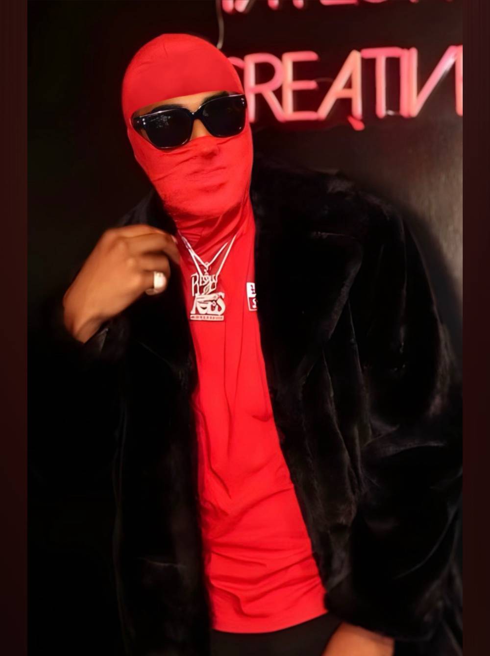 Mr.Red