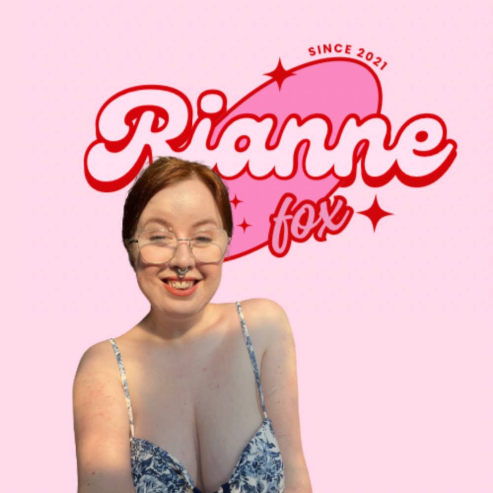 Rianne Fox: Ur Girlfriend